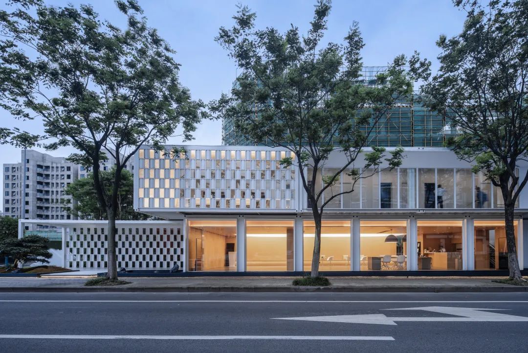 街角的温度:常州山外有山集装箱城市客厅-HUJI互集
